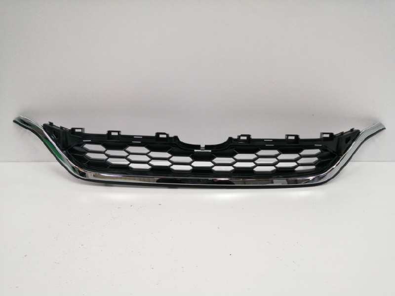 Recambio de rejilla delantera para honda cr-v referencia OEM IAM 71127T1VE010M1  