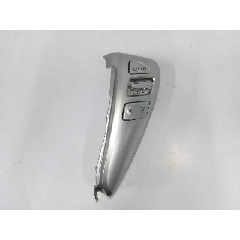 Recambio de mando volante para nissan note (e12) 1.2 referencia OEM IAM  LADO DERECHO 