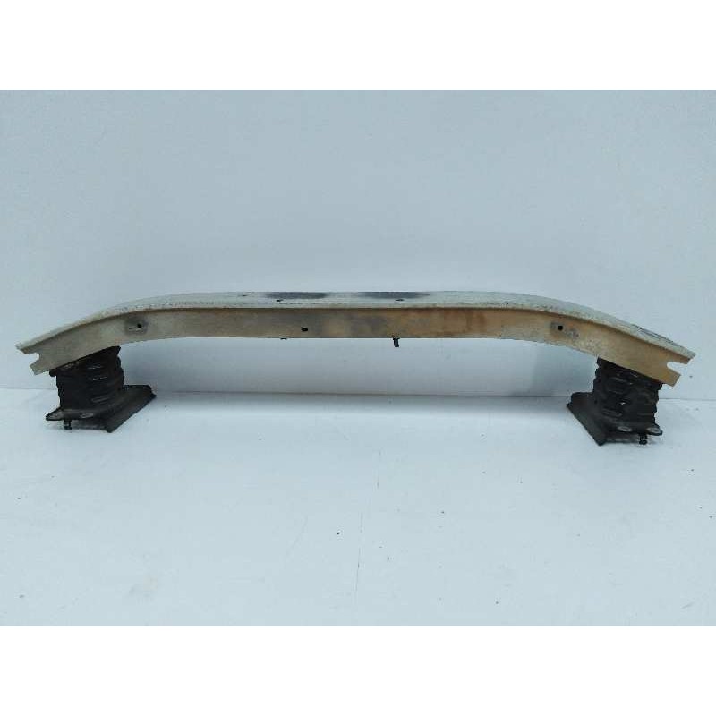 Recambio de refuerzo paragolpes delantero para toyota corolla verso (r1) 1.8 16v cat referencia OEM IAM   