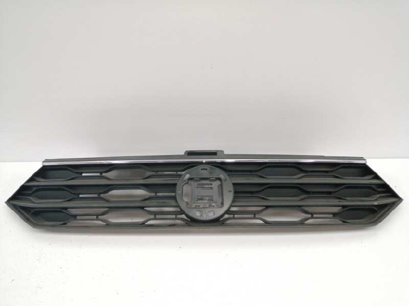 Recambio de rejilla delantera para volkswagen t-roc advance referencia OEM IAM 2GA853651E  