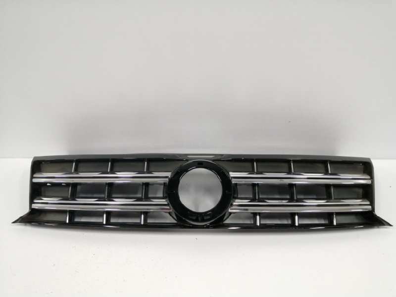 Recambio de rejilla delantera para volkswagen amarok comfortline doublecab 4motion referencia OEM IAM 2H6853651B  