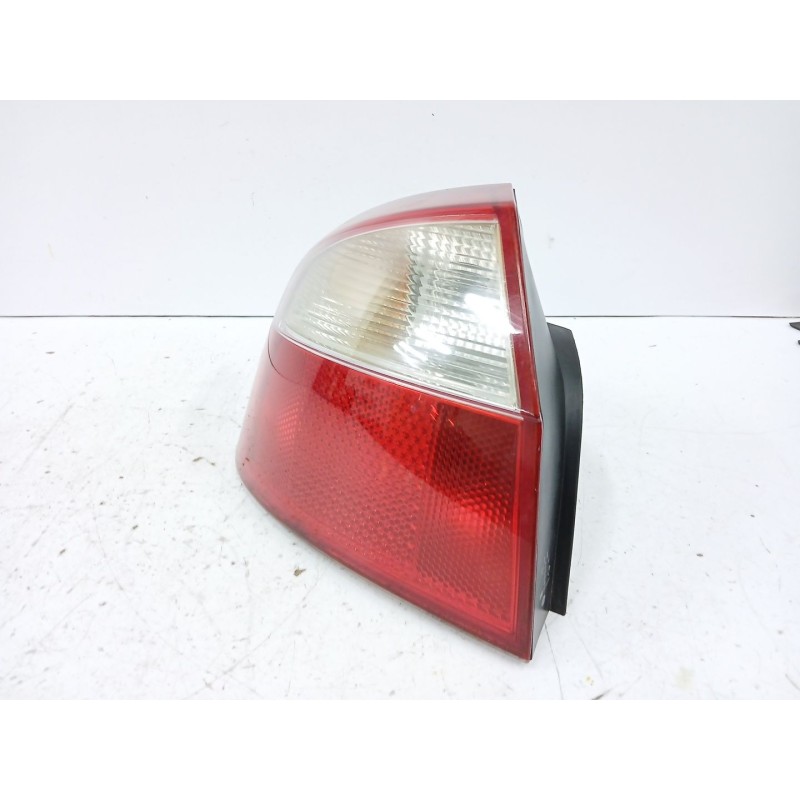 Recambio de piloto trasero izquierdo para audi a4 b6 (8e2) 2.5 tdi referencia OEM IAM 8E0945095C  