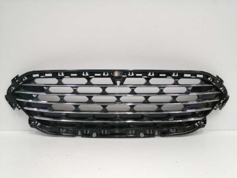 Recambio de rejilla delantera para ford kuga (cbs) referencia OEM IAM LV4B8150D CROMADO 
