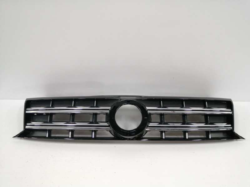 Recambio de rejilla delantera para volkswagen amarok comfortline doublecab 4motion referencia OEM IAM 2H6853651B  