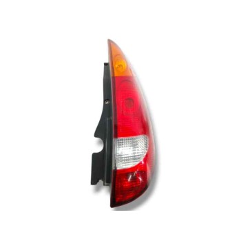 Recambio de piloto trasero derecho para nissan almera tino (v10m) referencia OEM IAM   