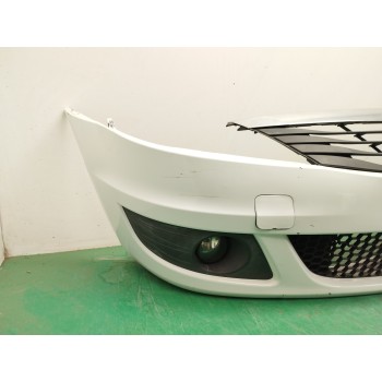 Recambio de paragolpes delantero para dacia logan 1.5 dci diesel cat referencia OEM IAM 8200748275 OBSERVAR FOTOS 