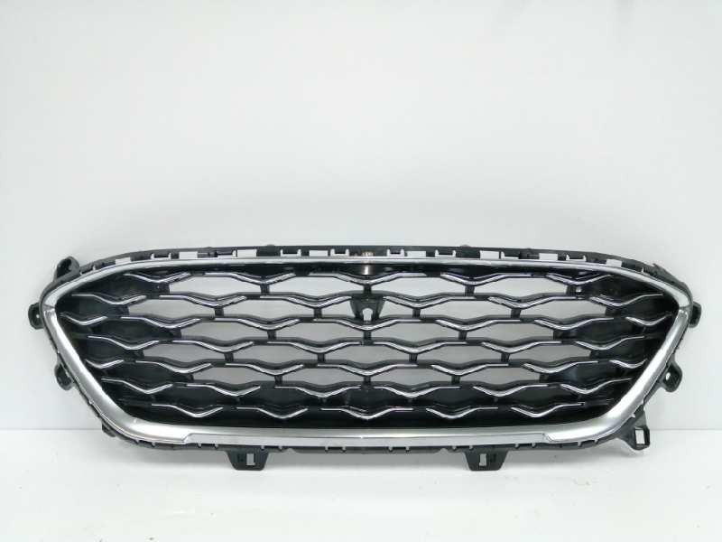 Recambio de rejilla delantera para ford kuga (cbs) referencia OEM IAM LV4B8150D CROMADO 