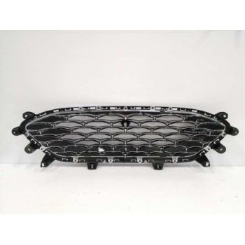 Recambio de rejilla delantera para ford kuga (cbs) referencia OEM IAM LV4B8150D CROMADO 