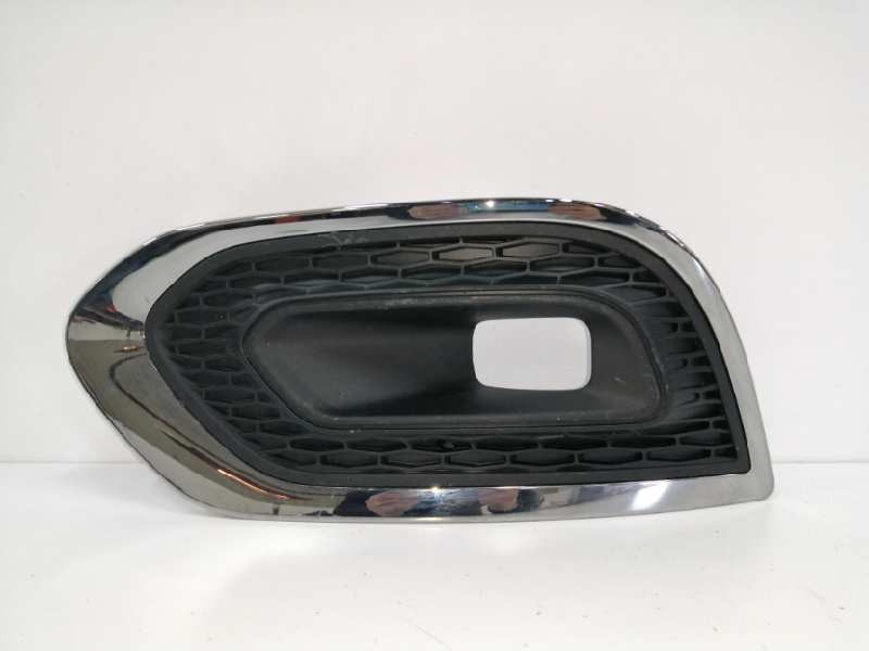 Recambio de rejilla paragolpes izquierda para renault kadjar referencia OEM IAM 261A30096R  