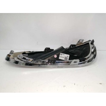 Recambio de rejilla paragolpes izquierda para renault kadjar referencia OEM IAM 261A30096R  