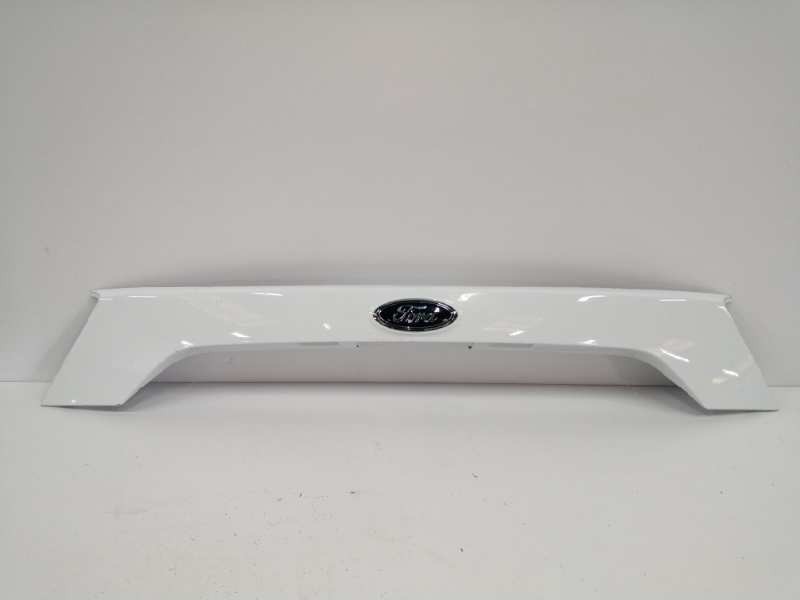 Recambio de moldura para ford kuga (cbs) referencia OEM IAM GJ54S43404A TRASERA PORTON BLANCO