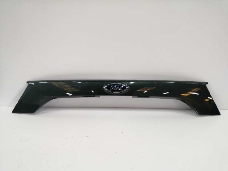 Recambio de moldura para ford kuga (cbs) referencia OEM IAM GJ54S43404A TRASERA PORTON VERDE OSCURO