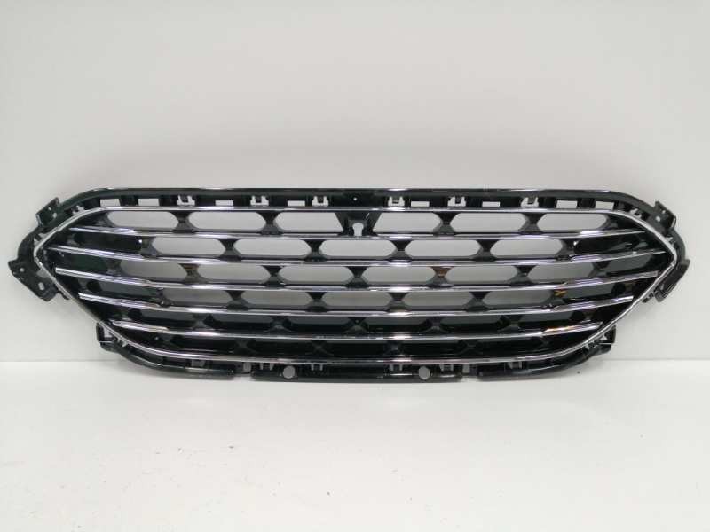 Recambio de rejilla delantera para ford kuga (cbs) referencia OEM IAM LV4B8150D CROMADO 