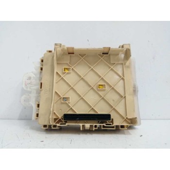 Recambio de caja reles / fusibles para toyota auris touring sports (e18) 1.8 16v cat (híbrido) referencia OEM IAM 63583366 82730