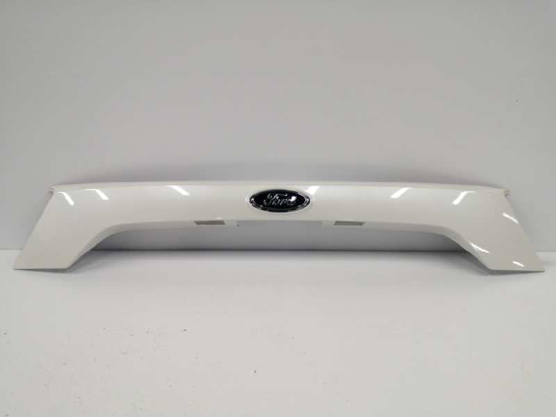 Recambio de moldura para ford kuga (cbs) referencia OEM IAM GJ54S43404A TRASERA PORTON BLANCO PERLA