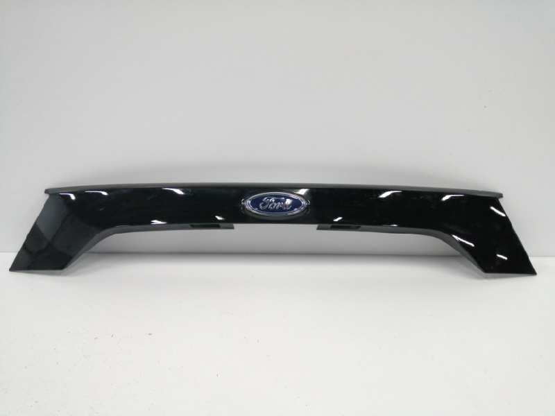 Recambio de moldura para ford kuga (cbs) referencia OEM IAM GJ54S43404A TRASERA PORTON NEGRO
