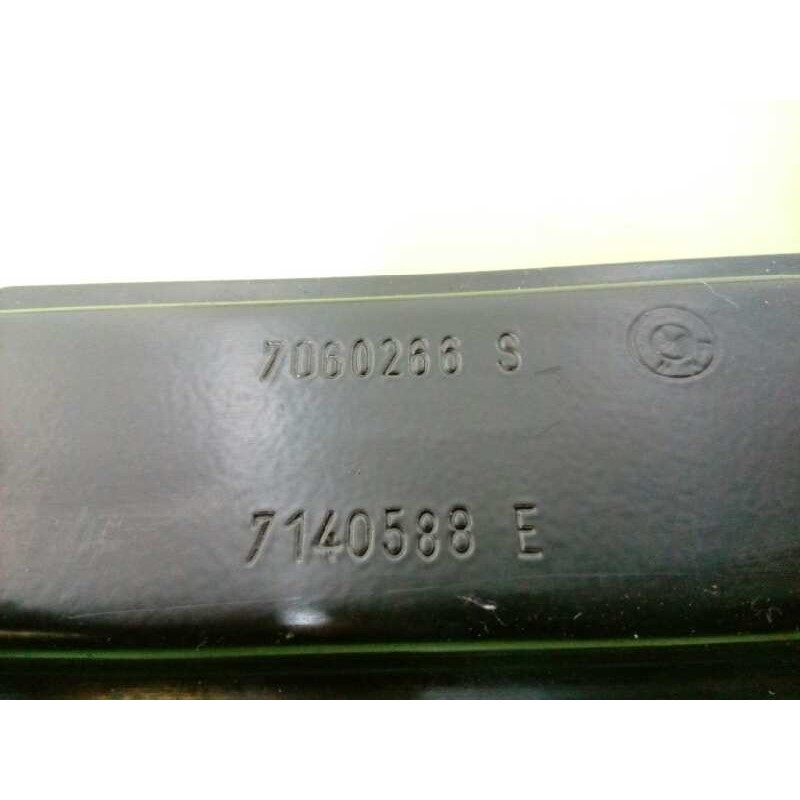 ELEVALUNAS DELANTERO DERECHO 7140588E