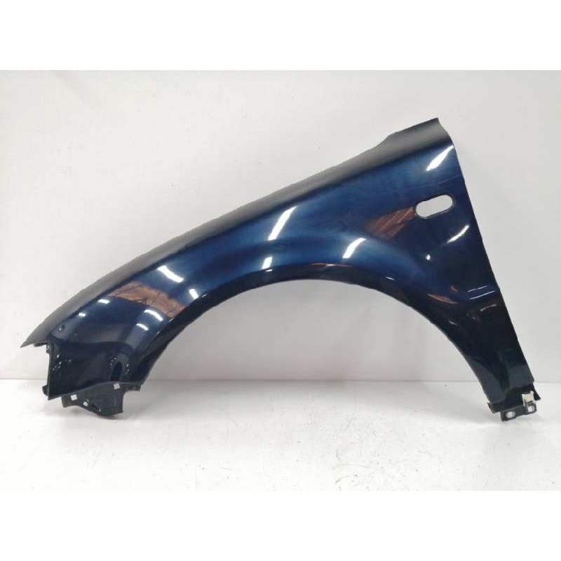 Recambio de aleta delantera izquierda para volkswagen passat berlina (3b2) 1.9 tdi referencia OEM IAM 3B0821105C  