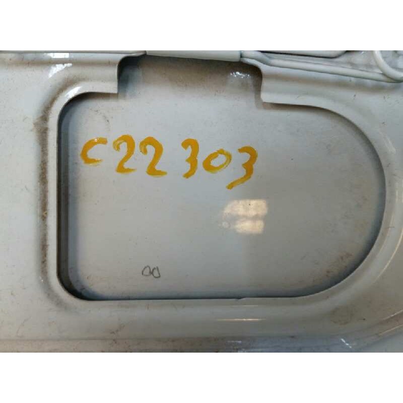 TAPA EXTERIOR COMBUSTIBLE CON TAPON