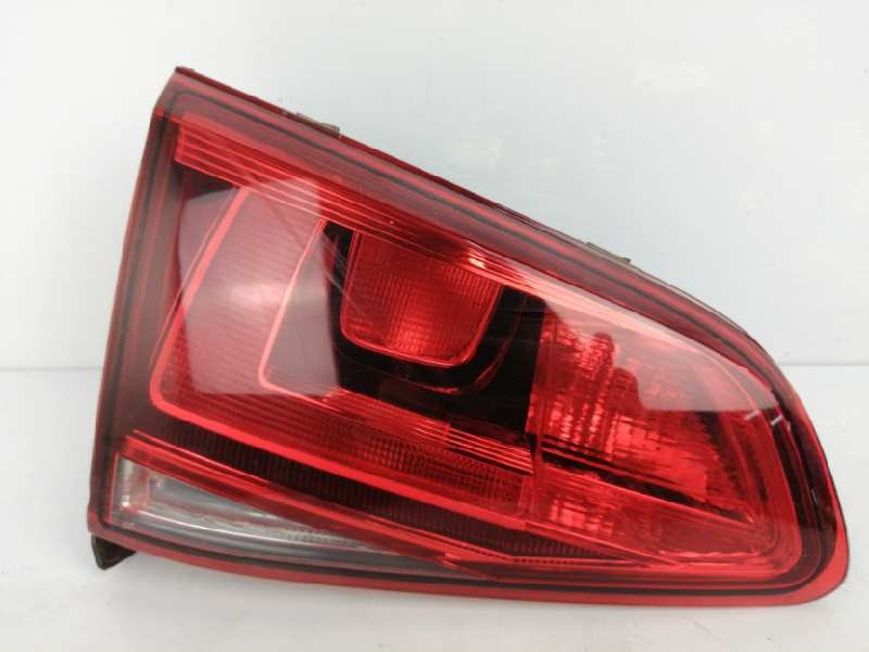 Recambio de piloto trasero izquierdo interior para volkswagen golf vii lim. 1.6 tdi dpf referencia OEM IAM 5G0945093AE Recambio de piloto trasero izquierdo interior para volkswagen golf vii lim. 1.6 tdi dpf referencia OEM IAM 5G0945093AE