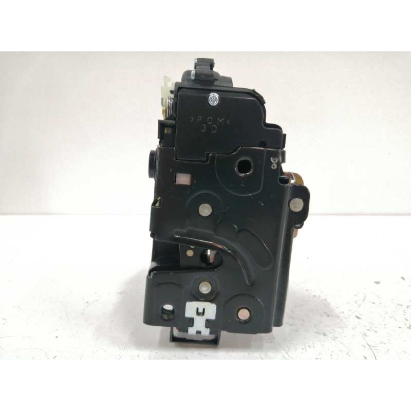 CERRADURA PUERTA TRASERA DERECHA