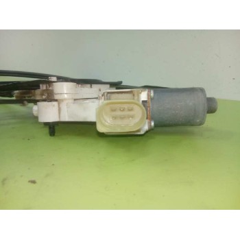 Recambio de elevalunas delantero izquierdo para bmw serie 1 berlina (e81/e87) 116i referencia OEM IAM 7067795  