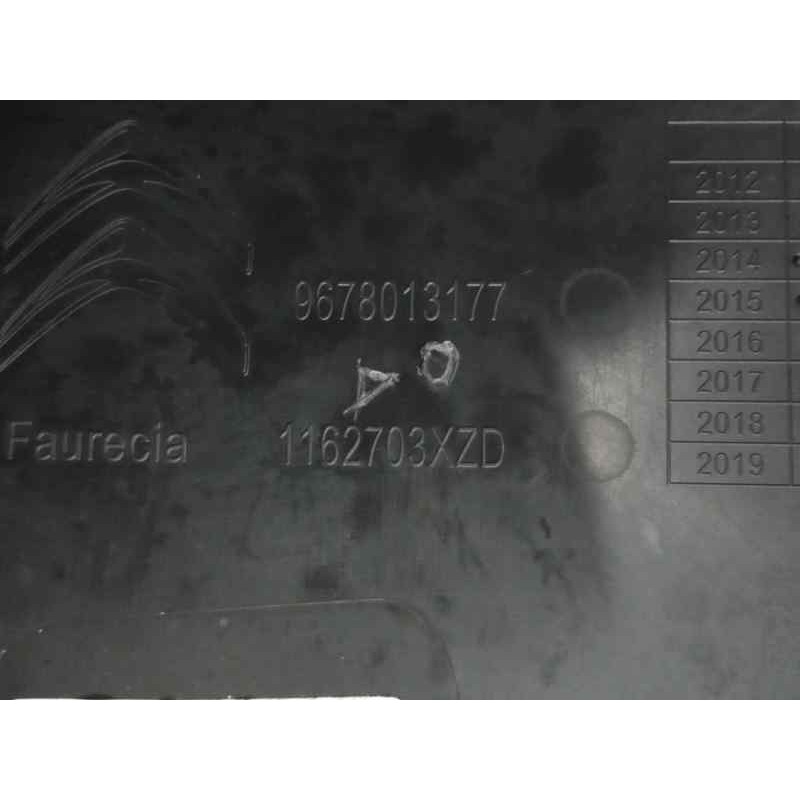 SALPICADERO AGUJEREADO OBSERVA FOTO