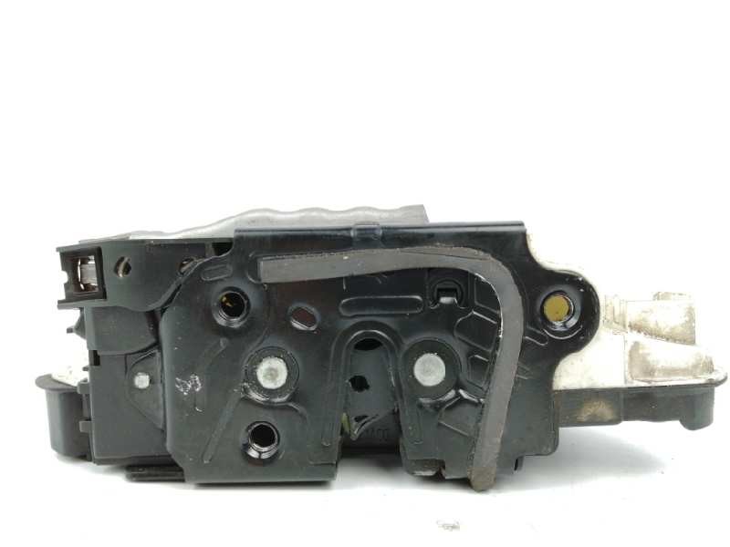 Recambio de cerradura puerta delantera izquierda para volkswagen golf vii variant (bv5) 1.6 tdi referencia OEM IAM 5K1837015E Recambio de cerradura puerta delantera izquierda para volkswagen golf vii variant (bv5) 1.6 tdi referencia OEM IAM 5K1837015E