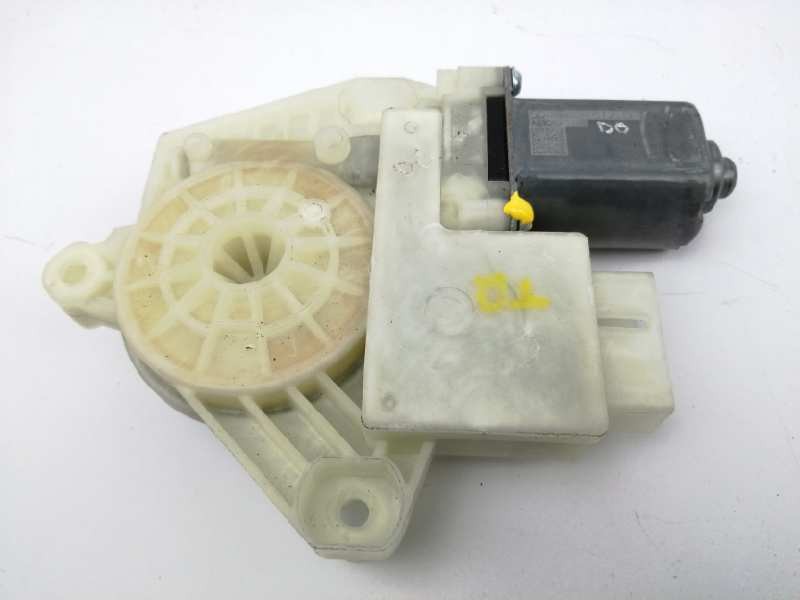 Recambio de motor elevalunas trasero derecho para volkswagen golf vii variant (bv5) 1.6 tdi referencia OEM IAM 5Q4959812D  