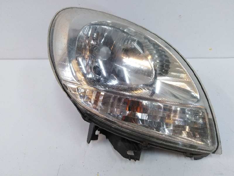 Recambio de faro derecho para renault kangoo (f/kc0) 1.5 dci diesel referencia OEM IAM 8200589033 SOPORTE DAÑADO 