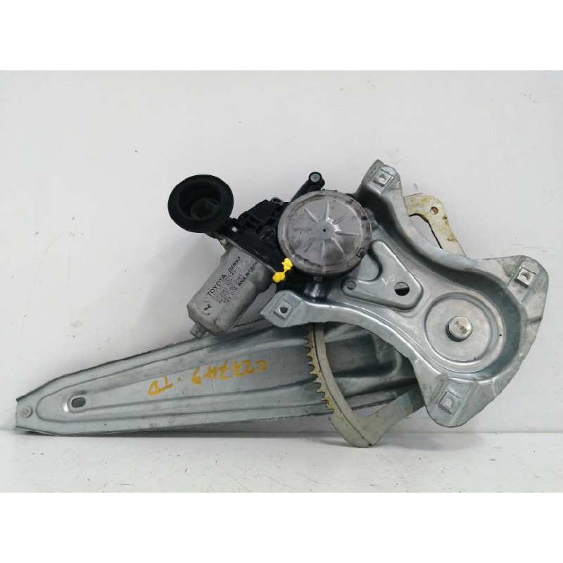 Recambio de elevalunas trasero derecho para toyota auris touring sports (e18) 1.8 16v cat (híbrido) referencia OEM IAM 857200D12