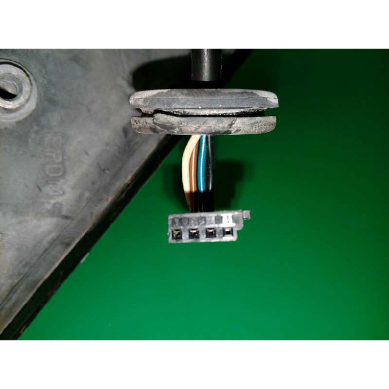 RETROVISOR IZQUIERDO 4 CABLES