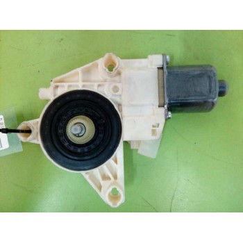 MOTOR ELEVALUNAS TRASERO IZQUIERDO A2048200542 0130822505 