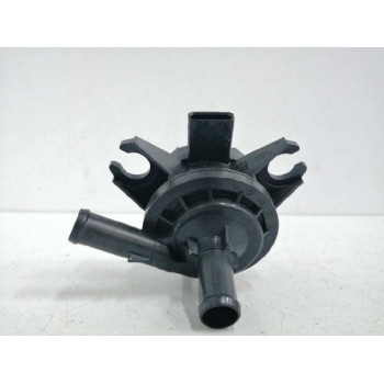 Recambio de bomba agua para toyota auris touring sports (e18) 1.8 16v cat (híbrido) referencia OEM IAM G904052010  
