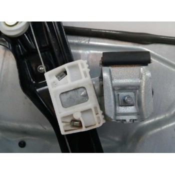 Recambio de elevalunas delantero derecho para mercedes-benz clase r (w251) 3.0 cdi cat referencia OEM IAM A2517201679 SIN MOTOR 