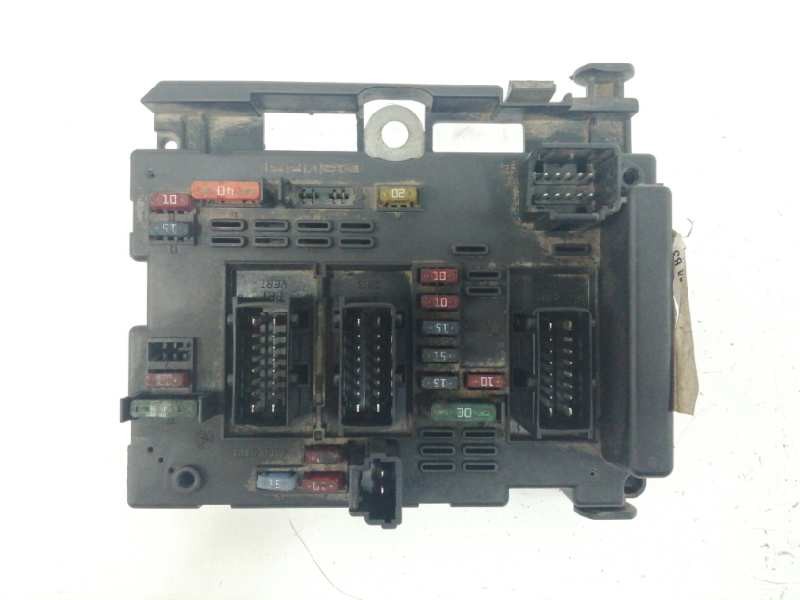 Recambio de caja reles / fusibles para citroën xsara berlina 1.4 hdi referencia OEM IAM 9650664080  