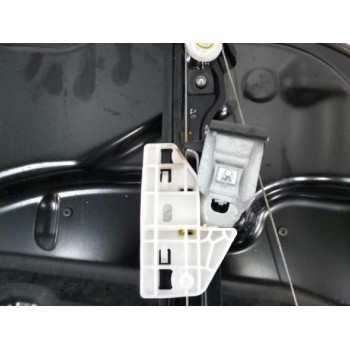 Recambio de elevalunas trasero derecho para mercedes-benz clase r (w251) 3.0 cdi cat referencia OEM IAM A2517302779 SIN MOTOR 