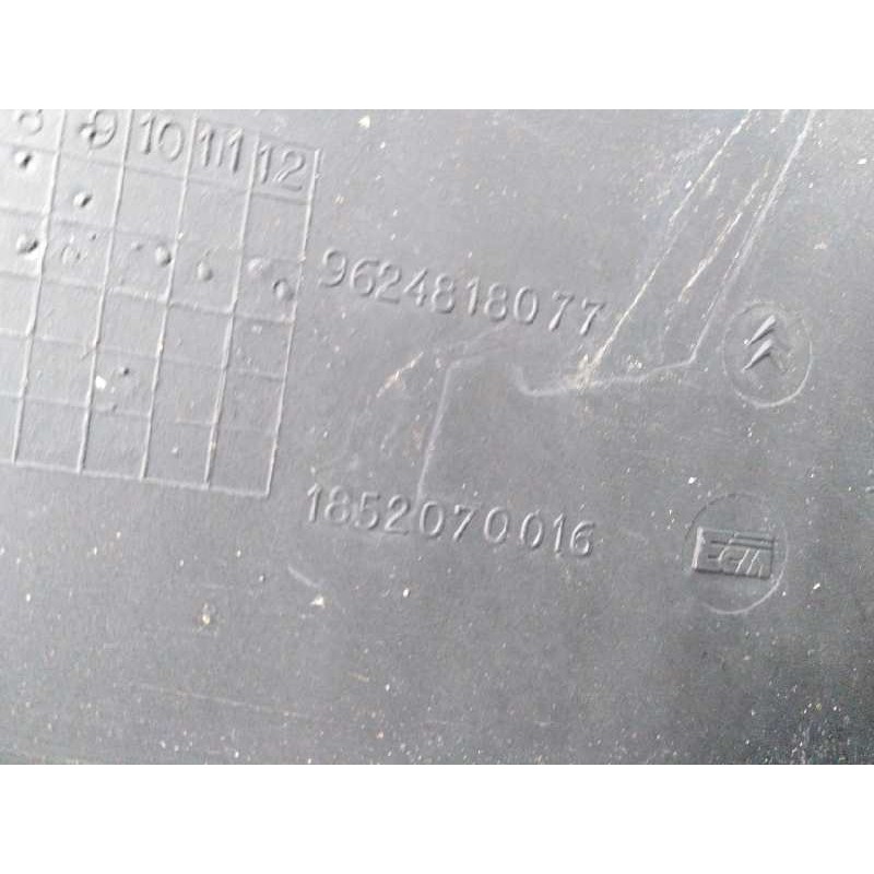 PARAGOLPES TRASERO