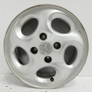 Recambio de llanta para peugeot 206 berlina 2.0 hdi cat referencia OEM IAM BOHEME 5,5JX14 CH4 34 4H 4X108