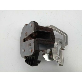 CERRADURA PUERTA LATERAL DERECHA 