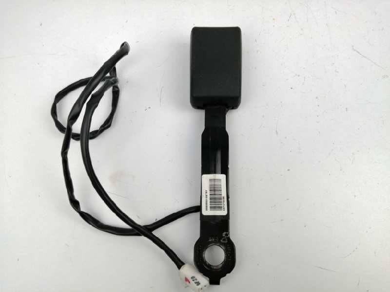 Recambio de enganche cinturon izquierdo para hyundai h350 kasten 2.5 crdi cat referencia OEM IAM 8988959100TRY DELANTERO Recambio de enganche cinturon izquierdo para hyundai h350 kasten 2.5 crdi cat referencia OEM IAM 8988959100TRY DELANTERO