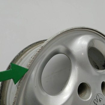 Recambio de llanta para peugeot 206 berlina 2.0 hdi cat referencia OEM IAM BOHEME 5,5JX14 CH4 34 4H 4X108