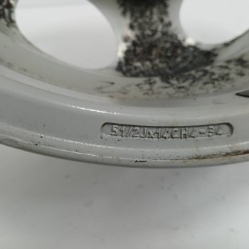 Recambio de llanta para peugeot 206 berlina 2.0 hdi cat referencia OEM IAM BOHEME 5,5JX14 CH4 34 4H 4X108