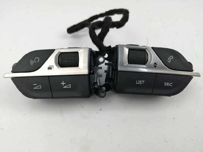 Recambio de mando volante para peugeot 3008 gt line referencia OEM IAM 9812313777  