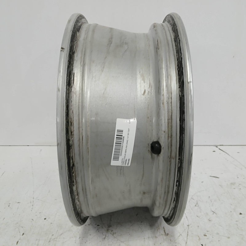 LLANTA 6JX15H2 ET52 5 4H 4X108