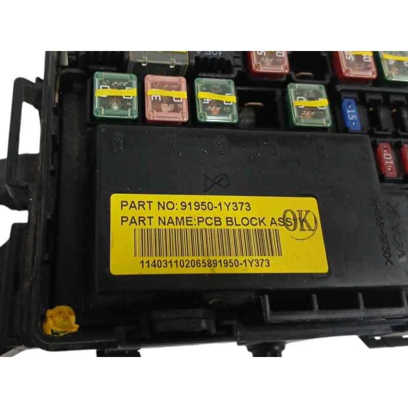CAJA RELES / FUSIBLES 912341Y035