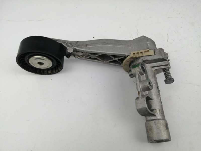 Recambio de tensor correa auxiliar para peugeot 3008 gt line referencia OEM IAM V757101580  