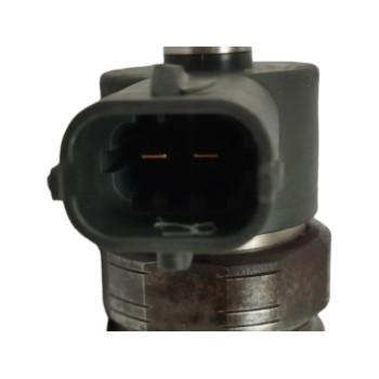 Recambio de inyector para hyundai getz (tb) 1.5 crdi referencia OEM IAM 338002A400 0445110256 