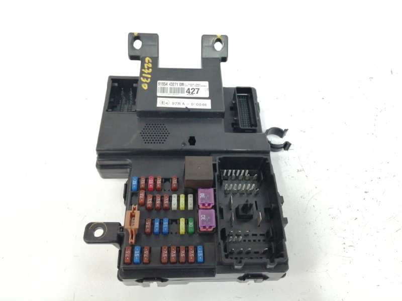 Recambio de caja reles / fusibles para kia carnival 2.9 crdi cat referencia OEM IAM 919544D271 Recambio de caja reles / fusibles para kia carnival 2.9 crdi cat referencia OEM IAM 919544D271