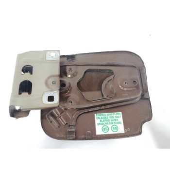 Recambio de tapa exterior combustible para dacia duster laureate 4x2 referencia OEM IAM 8200389403  